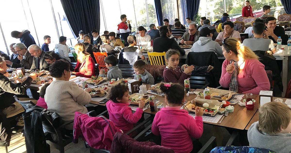 Öğrencilerimizle kahvaltı